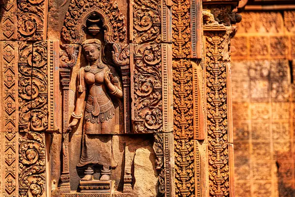 Banteay Srei Tapınağının antik kalıntıları, Angkor, Kamboçya