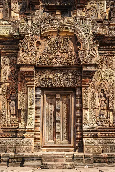 Banteay Srei Tapınağının antik kalıntıları, Angkor, Kamboçya