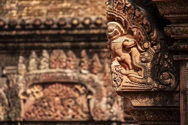 Banteay Srei Tapınağının antik kalıntıları, Angkor, Kamboçya