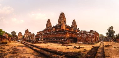 Angkor, Kamboçya 'da Sunset' teki Pre Rup Tapınağı
