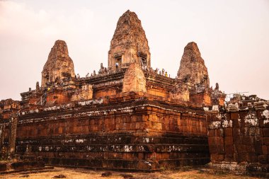 Angkor, Kamboçya 'da Sunset' teki Pre Rup Tapınağı