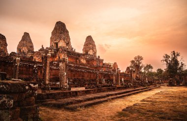 Angkor, Kamboçya 'da Sunset' teki Pre Rup Tapınağı