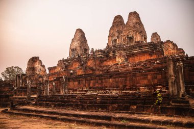 Angkor, Kamboçya 'da Sunset' teki Pre Rup Tapınağı