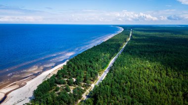 Riga Körfezi kıyısı yukarıdan, Letonya