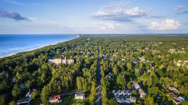 Yazın yukarıdan Jurmala, Letonya