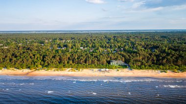 Yazın yukarıdan Jurmala, Letonya
