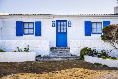 Arniston, Güney Afrika - 1 Haziran 2025: Resimli sahil köyü