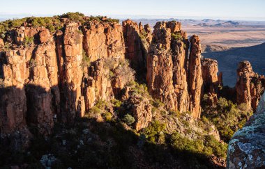 Camdeboo Ulusal Parkı manzarası, ıssızlık vadisi, Güney Afrika
