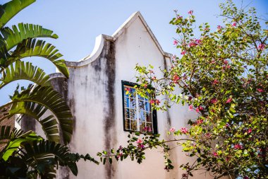 Swellendam, Güney Afrika - 3 Haziran 2025: Sonbaharda Tarihi Merkez, HDR Görüntü