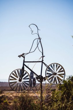 Karoo, Güney Afrika - 2 Haziran 2025: Tipik yol kenarı Padstal   