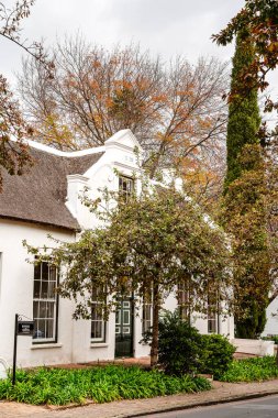 Boschendal, Güney Afrika - 3 Haziran 2025: Franschhoek yakınlarındaki tarihi üzüm bağı