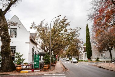 Boschendal, Güney Afrika - 3 Haziran 2025: Franschhoek yakınlarındaki tarihi üzüm bağı