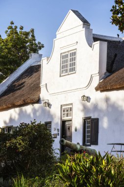 Tulbagh, Güney Afrika - 2 Temmuz 2025: Güneşli havalarda tarihi köy