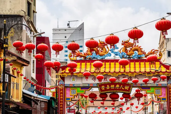 Kuala Terengganu, Malezya - 5 Şubat 2025: Bulutlu havada tarihi merkez, HDR Görüntü