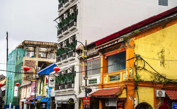 Kuala Terengganu, Malezya - 5 Şubat 2025: Bulutlu havada tarihi merkez, HDR Görüntü