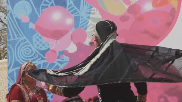 Джайпур Индия Марта 2019 Года Замедленная Съемка Танцовщицы Индийской Танцовщицы — стоковое видео