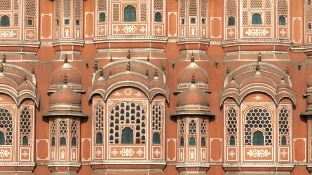 印度斋浦尔的哈瓦 马哈尔宫的一个极其接近倾斜的镜头 — 图库视频影像