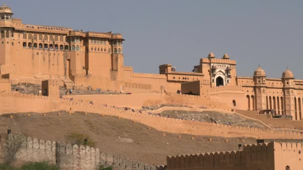 Sección Las Altas Paredes Exteriores Fuerte Ámbar Jaipur India — Vídeo de stock
