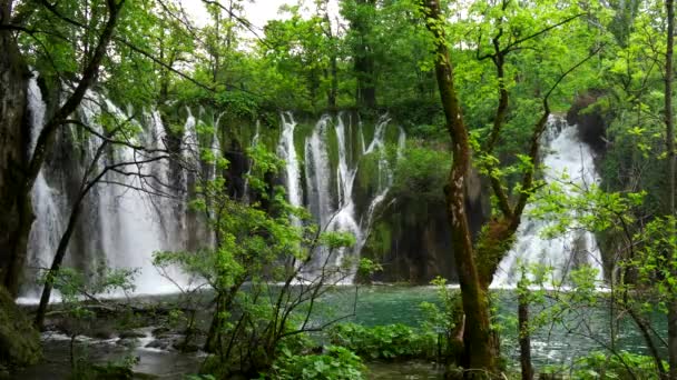 Широкий Вид Водопад Галовацкий Бук Национальном Парке Плитвицкие Озера Хорватии — стоковое видео