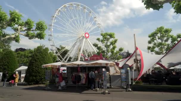 Geneva Switzerland June 2019 Ferris Wheel Souvenir Stalls Waterfront Lake — 图库视频影像