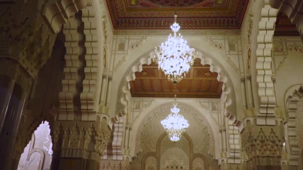 Casablanca Morocco Junho 2019 Visão Interior Noturna Mesquita Hassan Casablanca — Vídeo de Stock
