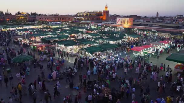 Morroco Marrakech市Jemaa Fnaa市场食品摊位的夜景 — 图库视频影像