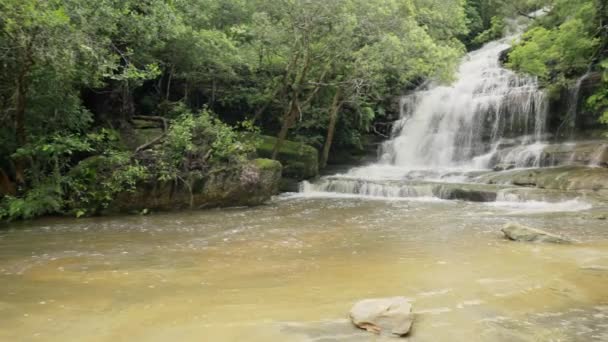 Pan Middle Set Falls Somersby Falls Gosford Central Coast Nsw — Stock Video