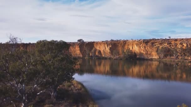 Ascendente Aguas Abajo Plano Aéreo Los Acantilados Río Murray Gran — Vídeos de Stock
