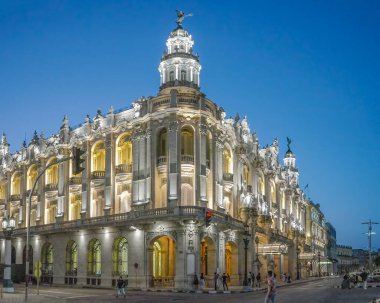 Havana, Küba 'daki büyük tiyatronun bir çekimi.