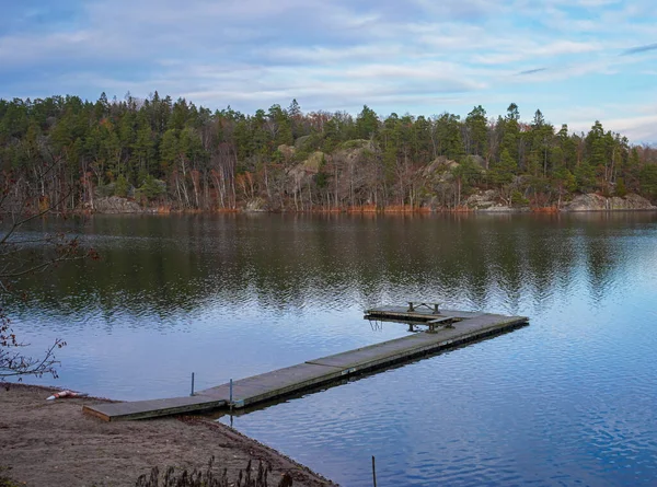 Schilderachtig Uitzicht Lake Tegen Hemel Herfst — Stockfoto