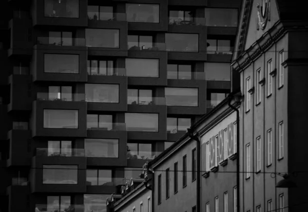 Låg Vinkel Syn Modern Byggnad Staden — Stockfoto