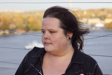 Close up of a woman looking away