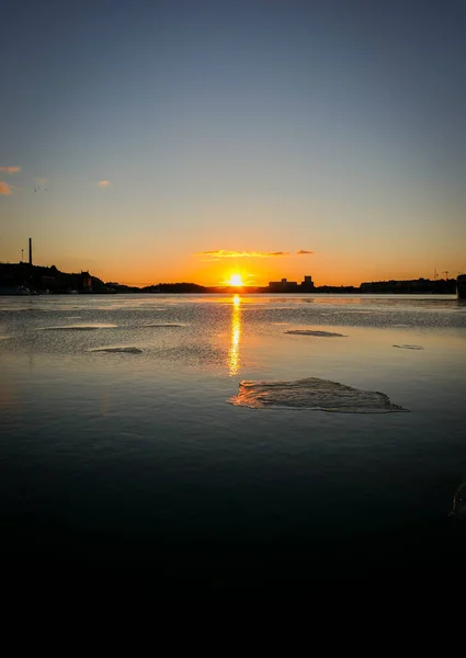 Мальовничий Вид Море Проти Неба Під Час Заходу Сонця — стокове фото