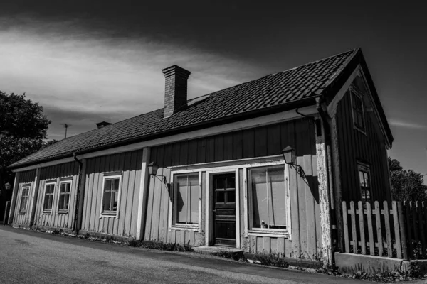 Ein Altes Holzhaus Schwarz Weiß — Stockfoto