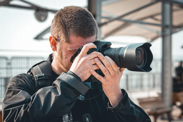 Portrait Man Photographing Camera — Stock Photo, Image