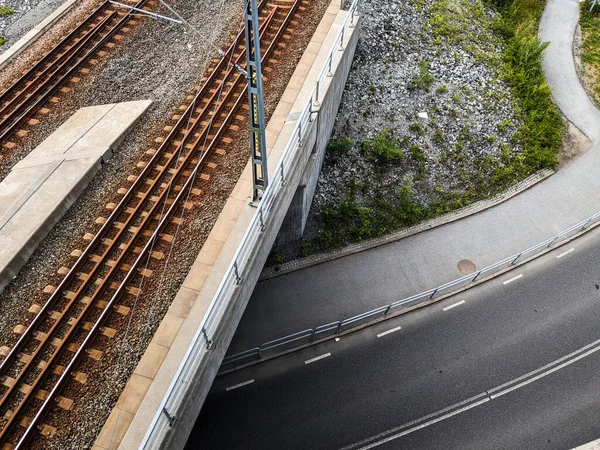 Blick Von Oben Auf Eisenbahnbrücke Über Straße — Stockfoto