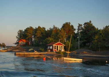 Stockholm takımadalarının güzel bir manzarası 