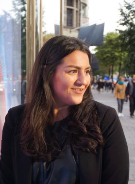 Genç bir kadının portresi