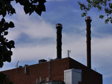 Fabrikanın düşük açılı görüntüsü