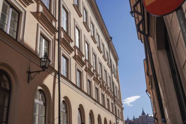 Eski binaların düşük açılı görüntüsü