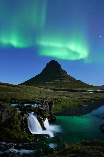 Aurora Borealis Het Najaar Kirkjufell Ijsland Stockfoto
