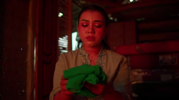 Javaneses Preparam Lenço Verde Para Ritual Festival Cultural Dentro Aldeia — Vídeo de Stock