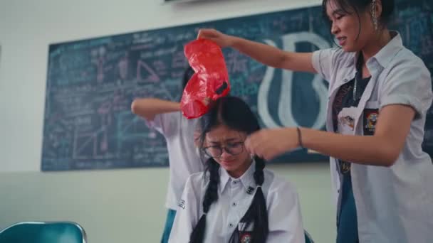 Female Student Bullied Her Friend Pouring Water Her Throwing Trash — Stock Video