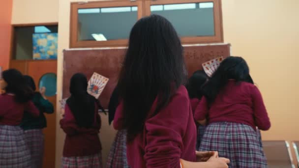 Rear View Student Long Hair Classroom Setting Peers Interacting Background — Stock Video
