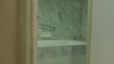 Geleneksel bir ışık düğmesinin durağan görüntüsü 