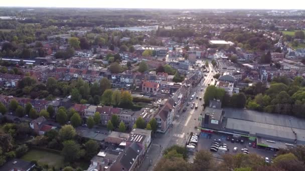 Luchtfoto Drone Zicht Woonwijk Van Edegem Antwerpen Prachtig Middaglicht — Stockvideo
