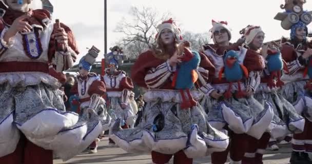 Belgio Gruppo Carnevale Ballando Slow Motion Mortsel Anversa Sfilata Carnevale — Video Stock