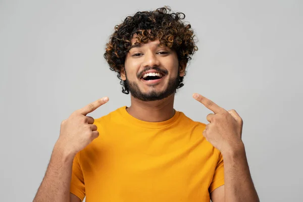 Easy Going Handsome Cheerful Young Indian Man Bright Yellow Shirt — Fotografia de Stock