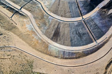 Madencilikte mayın ve toprağı işleme