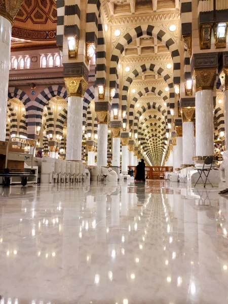 Medina Saudi Arabia October 2022 Interior Architecture Masjid Nabawi Prophet — Stock Photo, Image